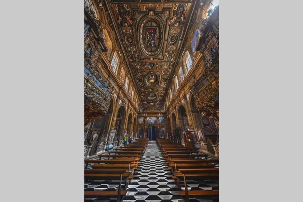 דירות Napoli Centro Storico Un Passo Da San Gennaro מראה חיצוני תמונה
